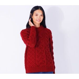 Aran Woollen Mills Merino Wool Cable Knit Sweater in Chili Pepper Size M